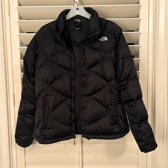 The North Face Black Puffer Jacket Quilted Winter Essential - Picture 1 of 6